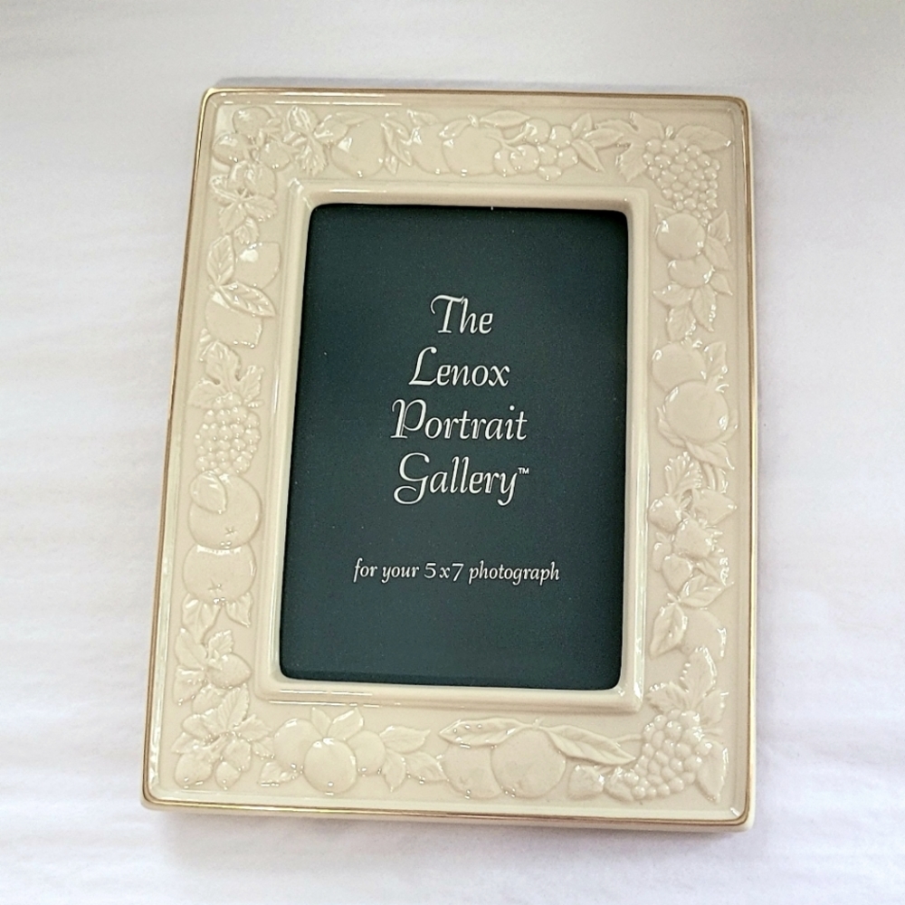 Lenox "Fruit of Life" 5 x 7 Picture Frame